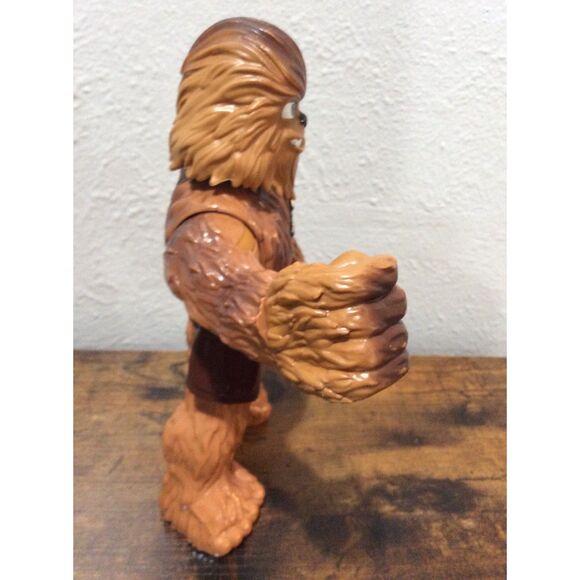 Hasbro Star Wars Galactic Heroes 10" Chewbacca Poseable Figure Mega Mighties - Picture 5 of 7